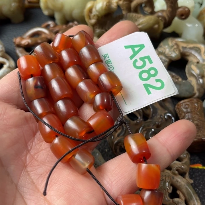 玛瑙/玉髓颈饰合金