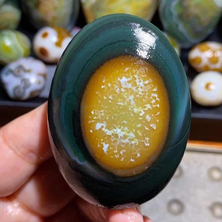 未镶嵌玛瑙/玉髓珠宝半成品58