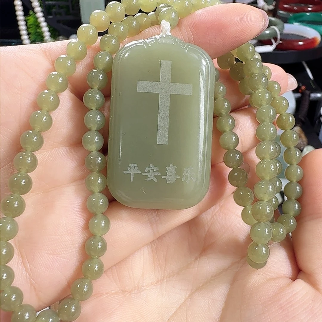 颈饰未镶嵌和田玉