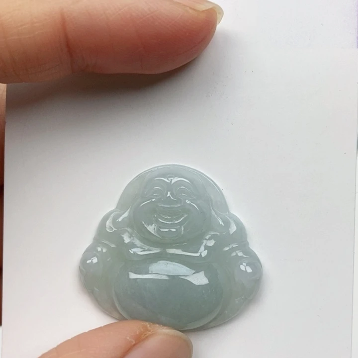 翡翠未镶嵌颈饰佛公