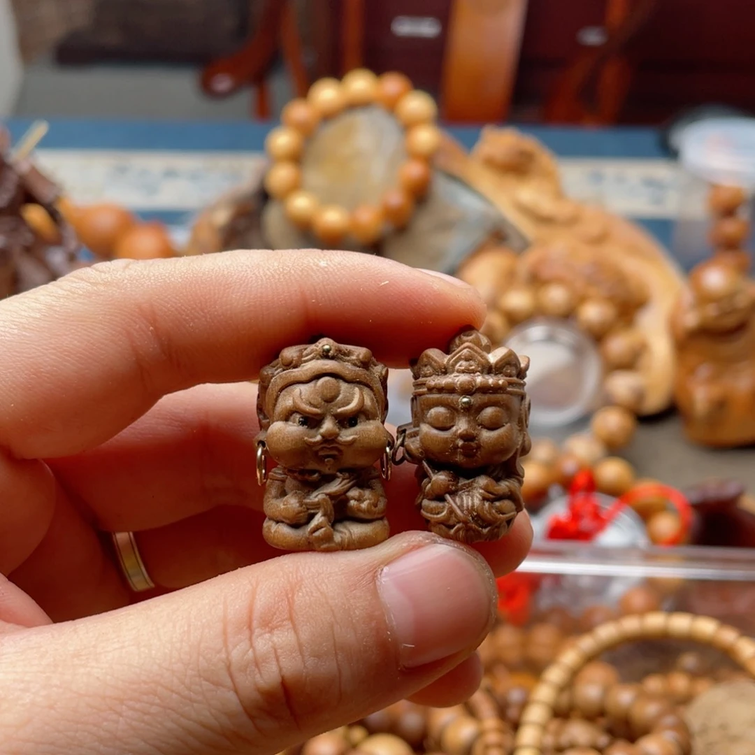 檀香木手串/手链k****.配饰老山檀两个