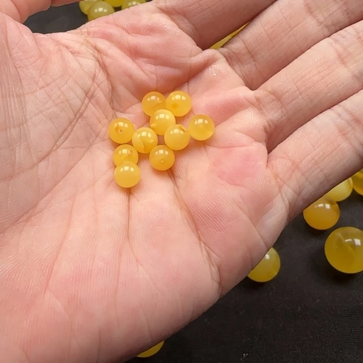 未镶嵌琥珀裸石天然195