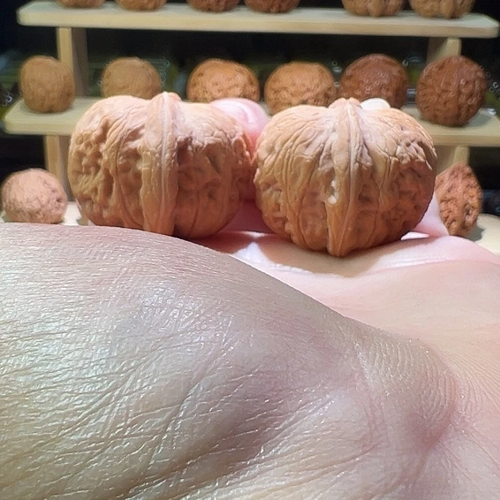 随****把件桃核平谷元宝