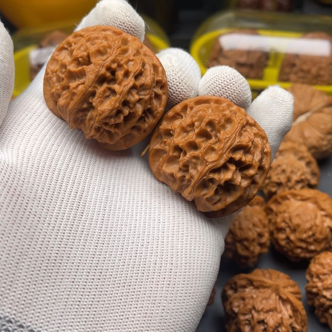 文玩核桃吊坠苹果42