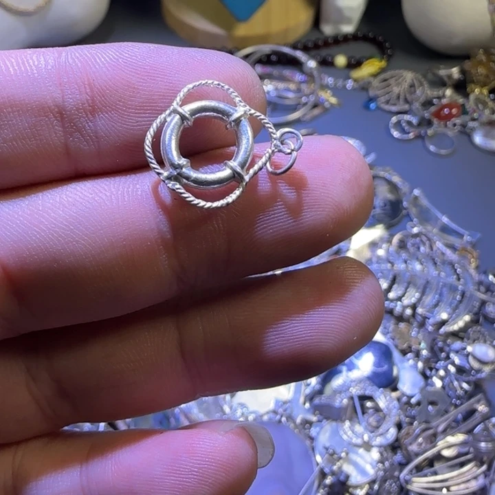 霜****瓷片吊坠等各种类型