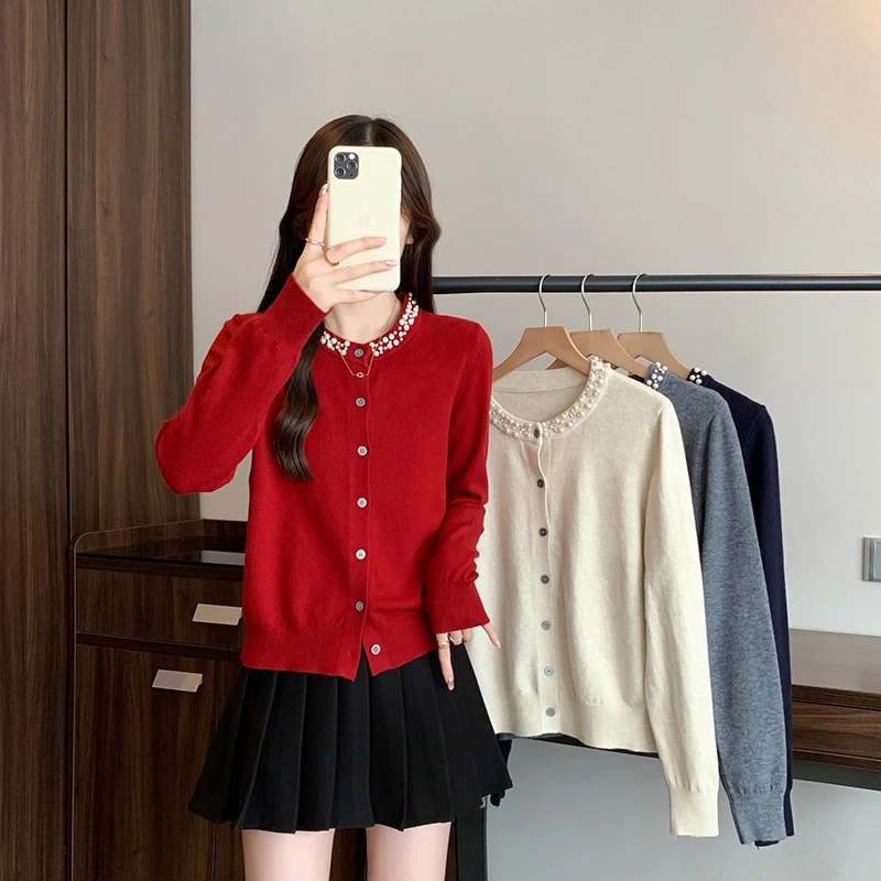 实拍2025秋装新款胖mm大码女高级感法式重工钉珠长袖针织衫上衣