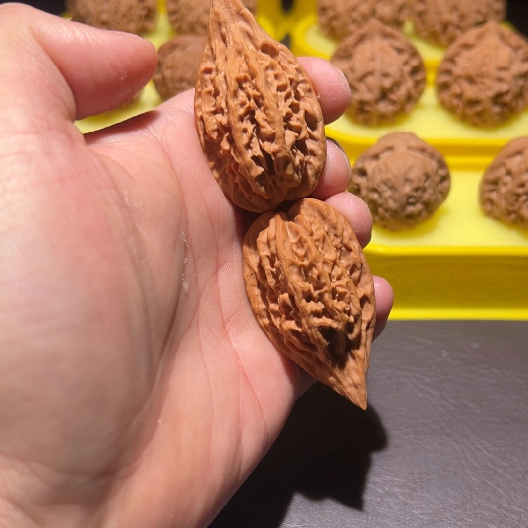 ￴***￴核桃30全品红皮红樱枪