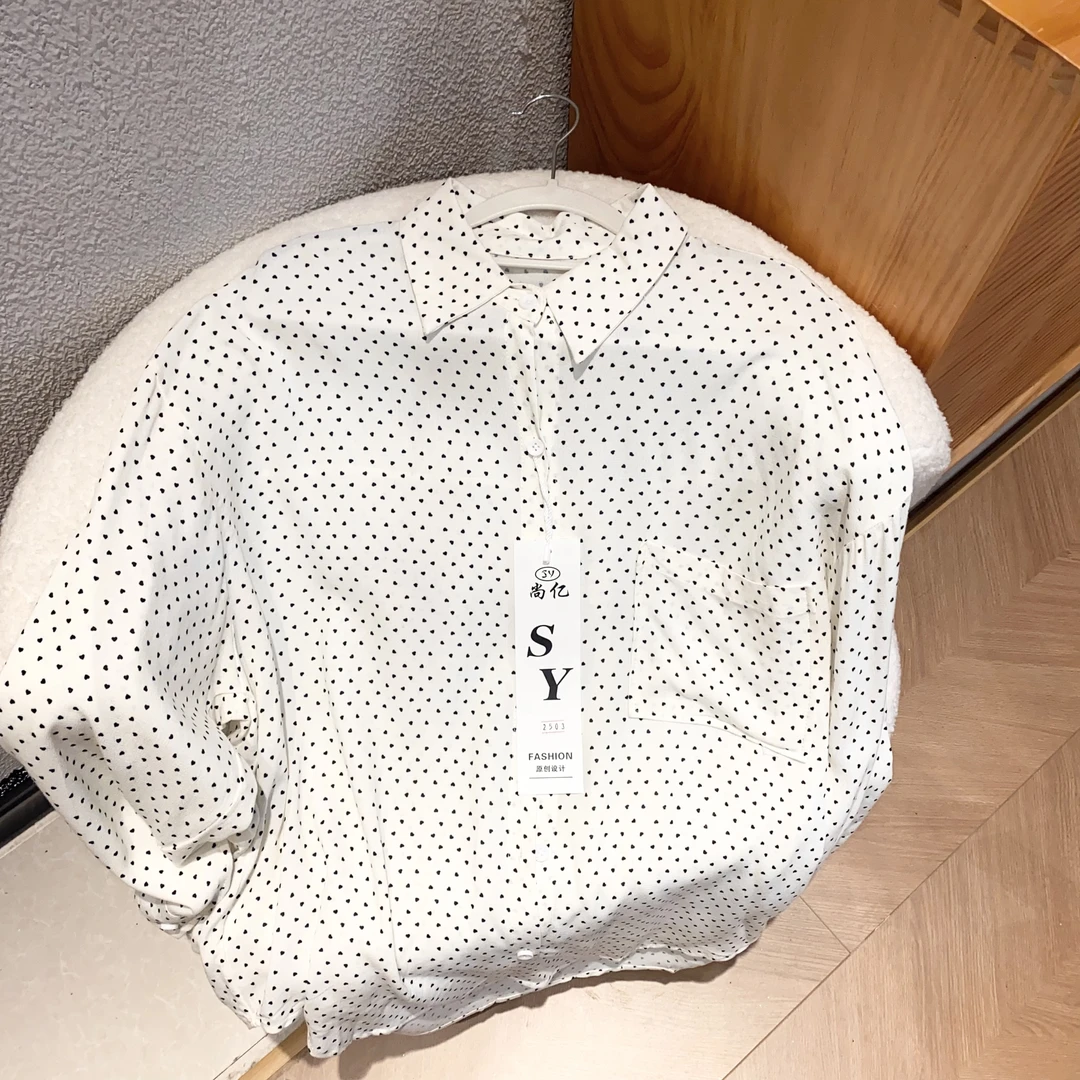 新疆包邮【2503】波点衬衫-前72后78