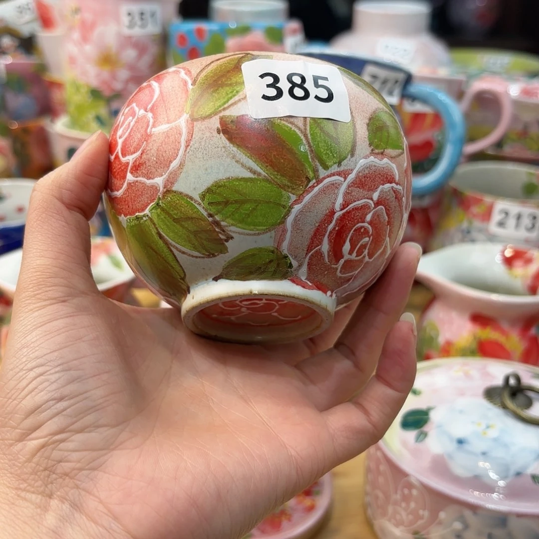 瓷片兔兔盖茨。兔兔好