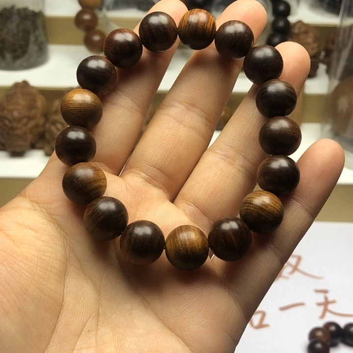 无事牌檀香木老山檀香1.2全品