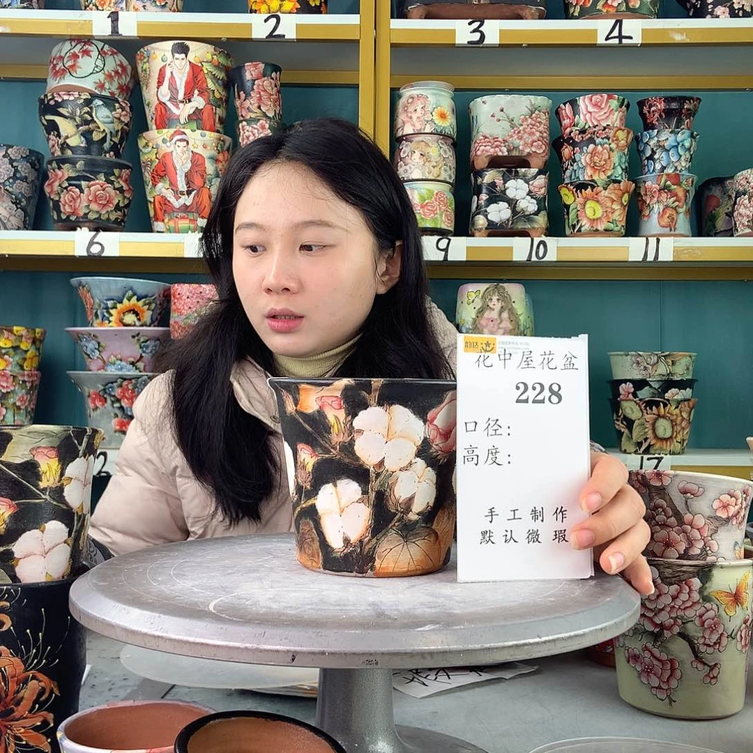 胡***等陶景德镇手工花盆228