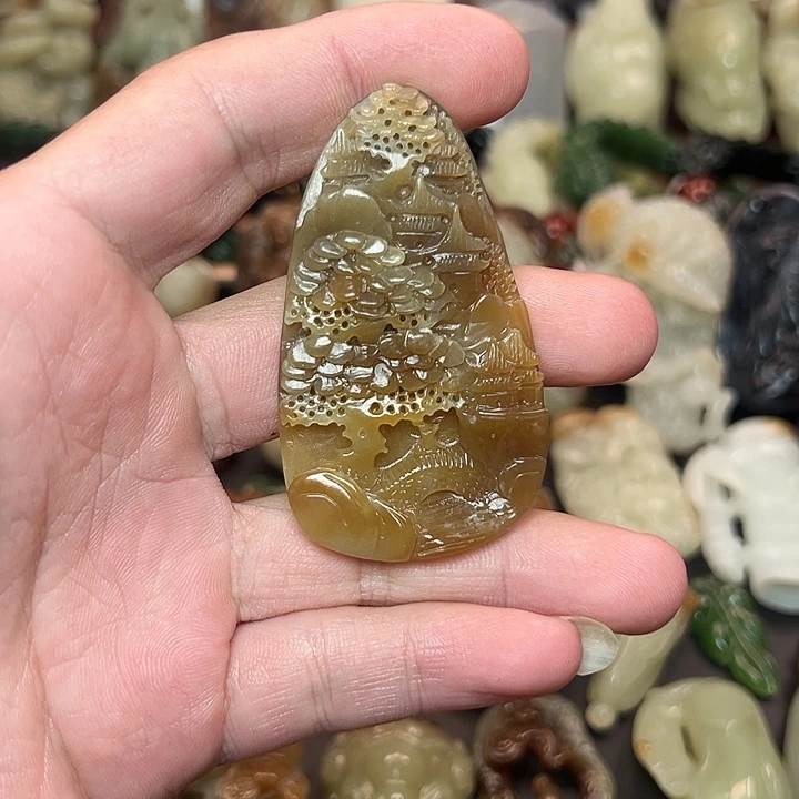 和田玉未镶嵌挂件