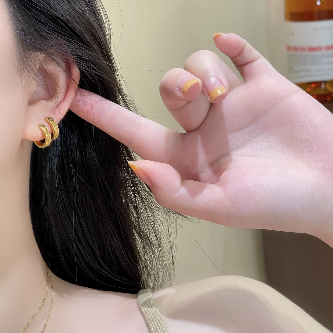 F273金色纹理耳扣小众百搭时尚轻奢气质小巧精致个性