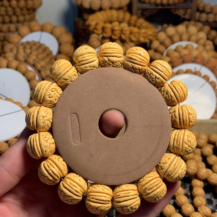 S***y手串桃核5#东北苹果园