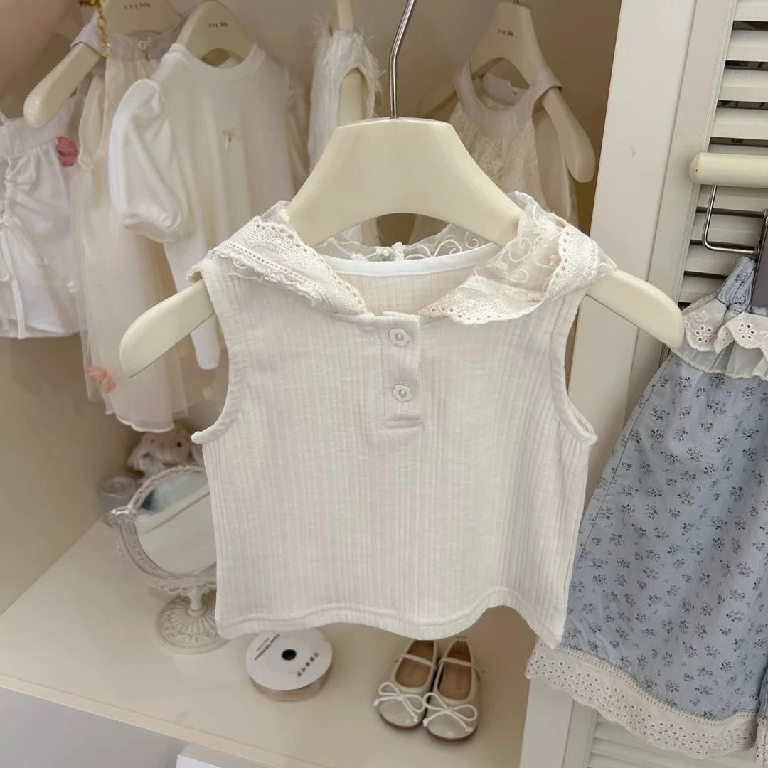 米色蕾丝花边帽上衣