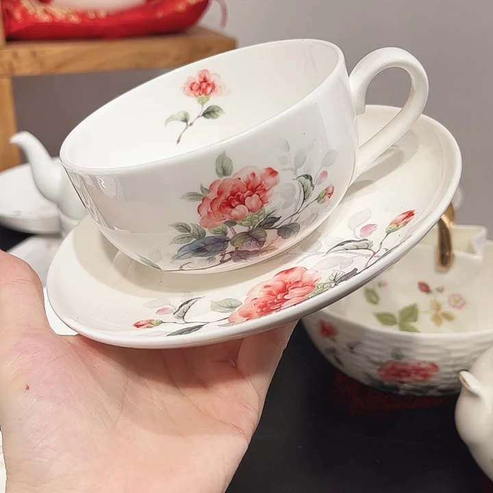 瓷片山茶花咖啡杯碟1套