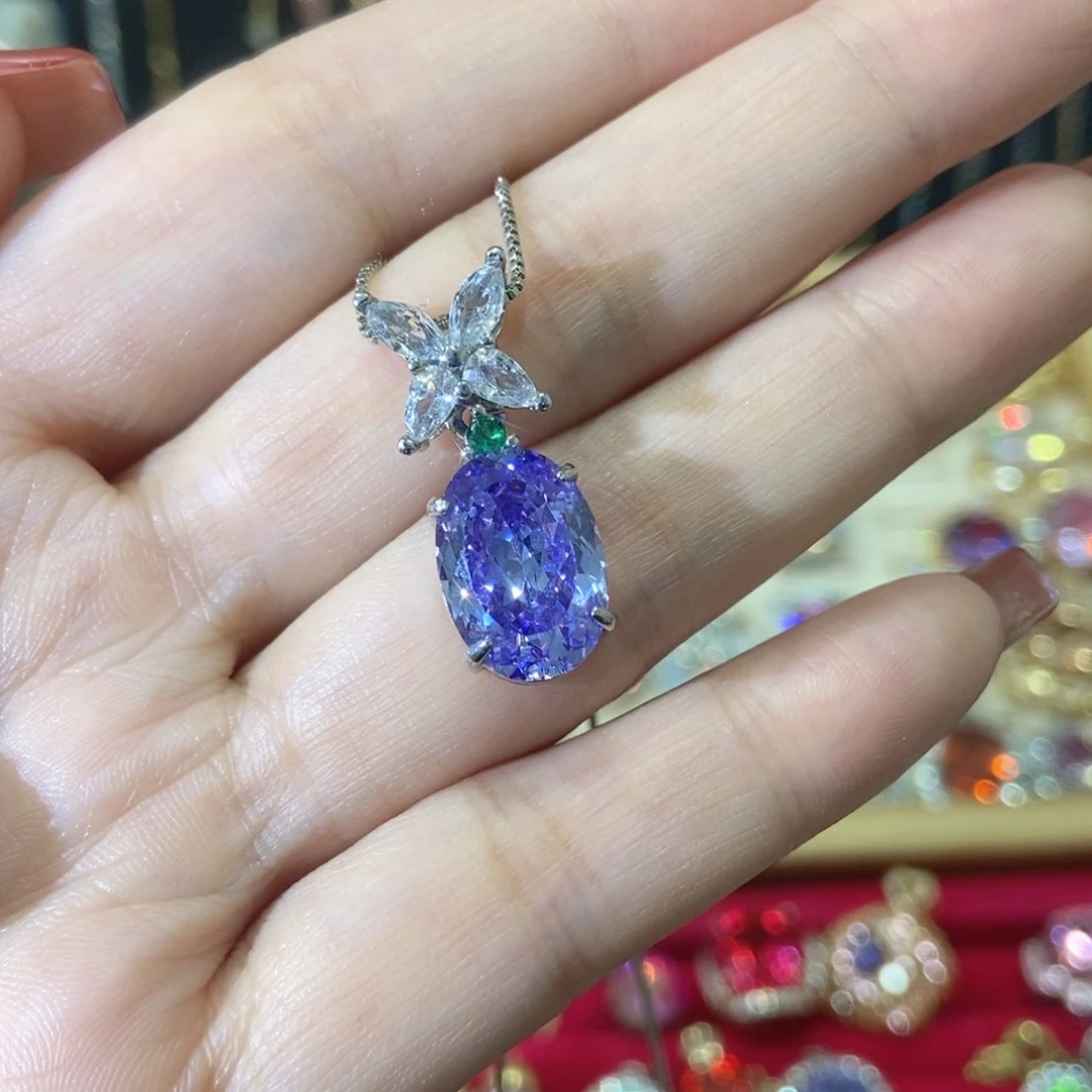 66锆石（处理）吊坠