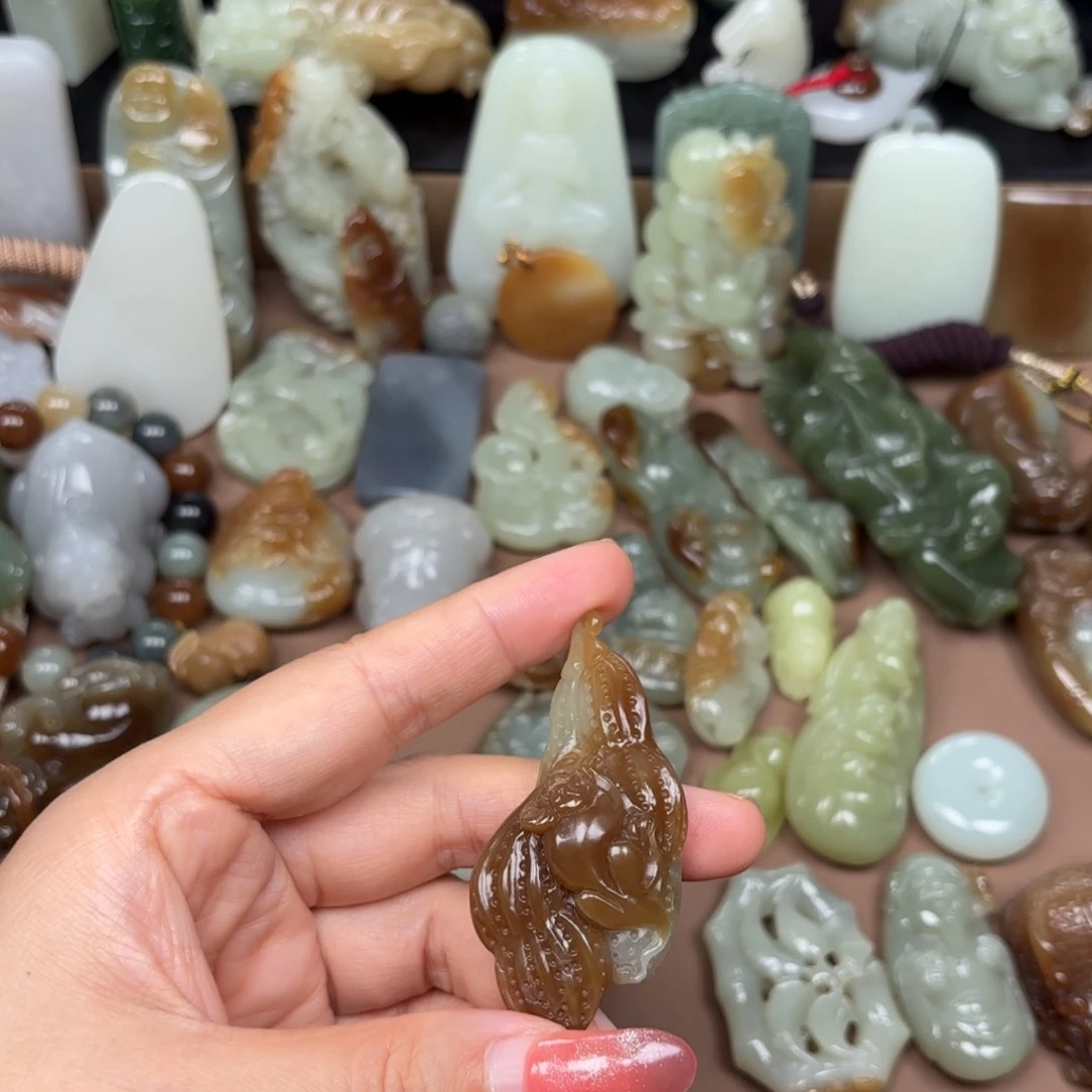 颈饰未镶嵌和田玉（糖玉）美****7
