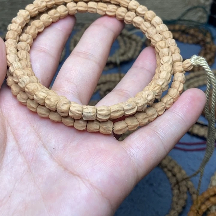 【闪购商品】吊坠柏香籽/百香籽