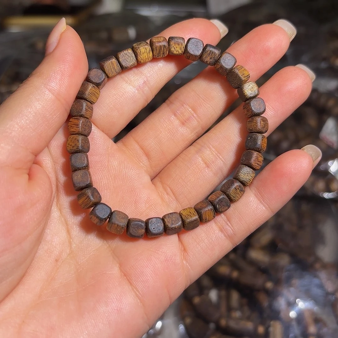 沉香手串奇楠沉香05方糖珠