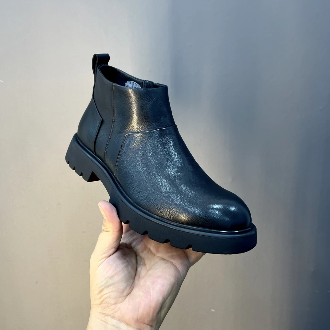 W高端品质纯皮时尚休闲男鞋01-50