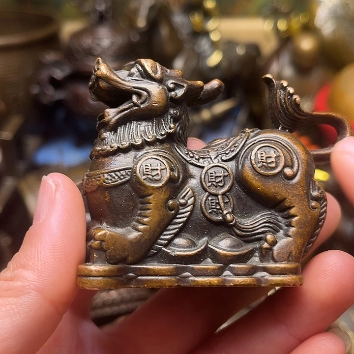 精美铜器批发档口