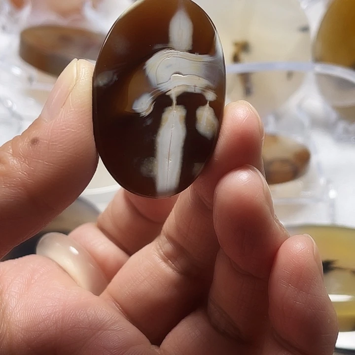 玛瑙/玉髓未镶嵌颈饰