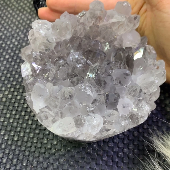 未镶嵌水晶大型摆件（非配饰）叻****h