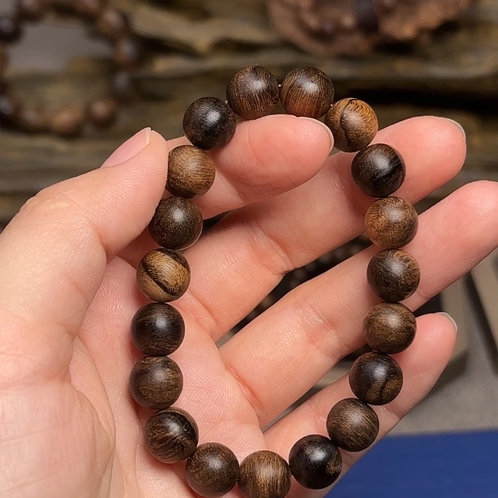 沉香手串越南芽庄黄棋瘤疤1.0