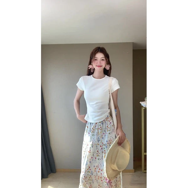 韩系穿搭白色正肩圆领短袖女夏季新款修身显瘦上衣t恤半身裙套装