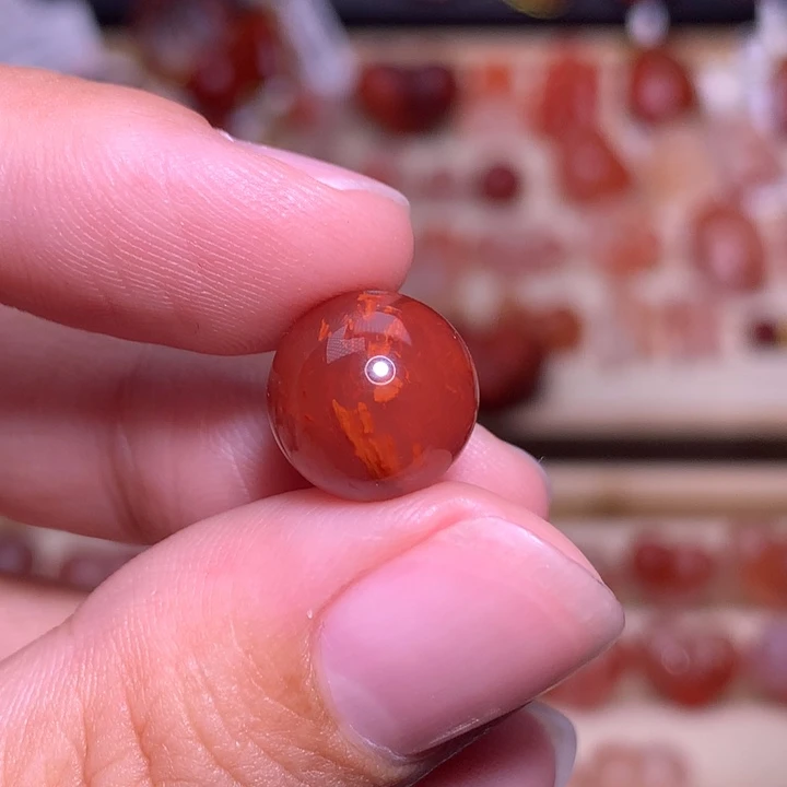 南红玛瑙未镶嵌珠宝半成品1571