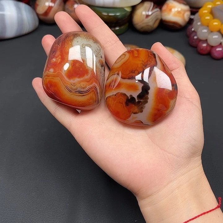 未镶嵌玛瑙/玉髓珠宝奇石上*缘
