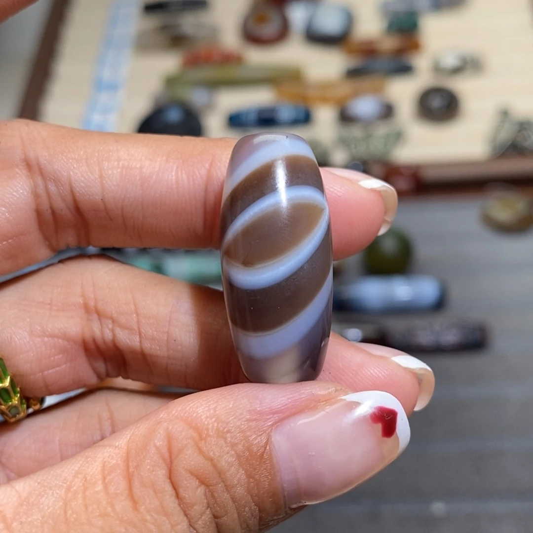 熊***重玛瑙/玉髓未镶嵌手链微瑕不退换