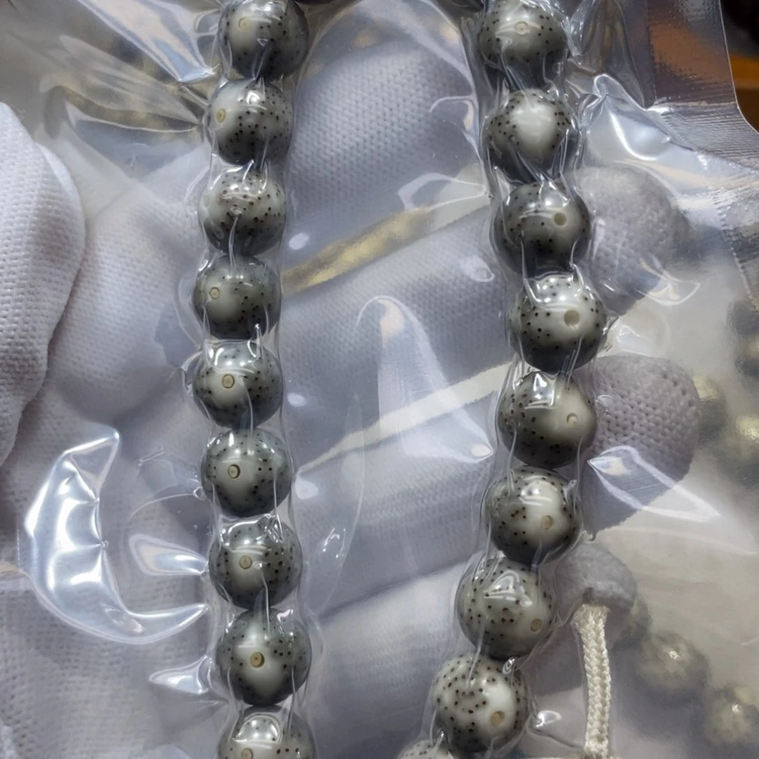 星月菩提手串石玉10圆