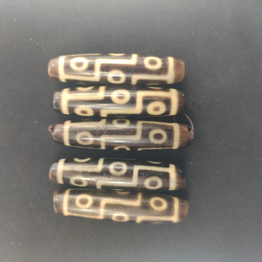 老徐的珠宝店| 建成牙黄折线九Y单珠天珠 多样性发一