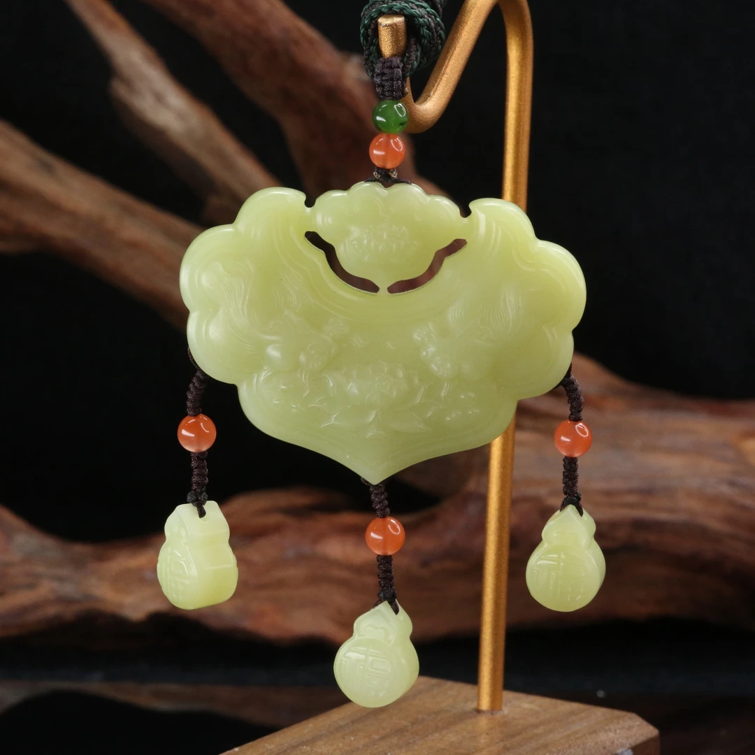 14和田玉黄玉如意福锁/500331北京中保拍卖