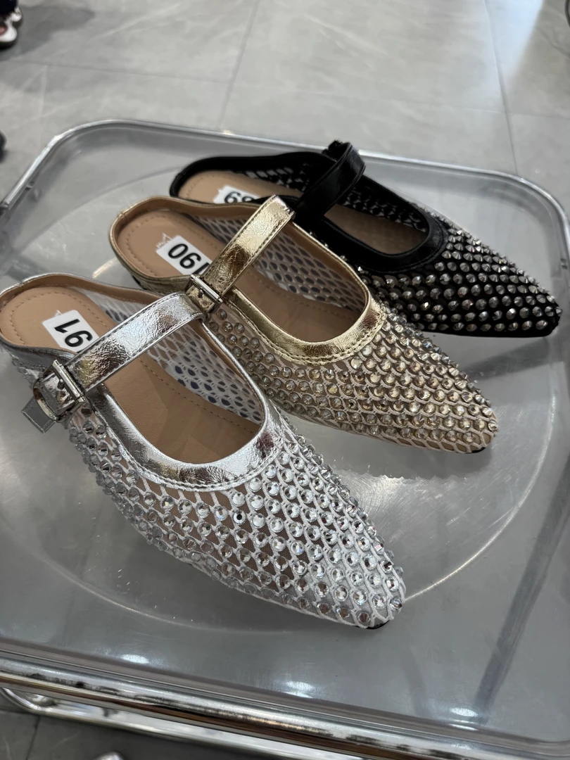 时尚e足修面镂空包头拖半拖尖头低跟千金风7511