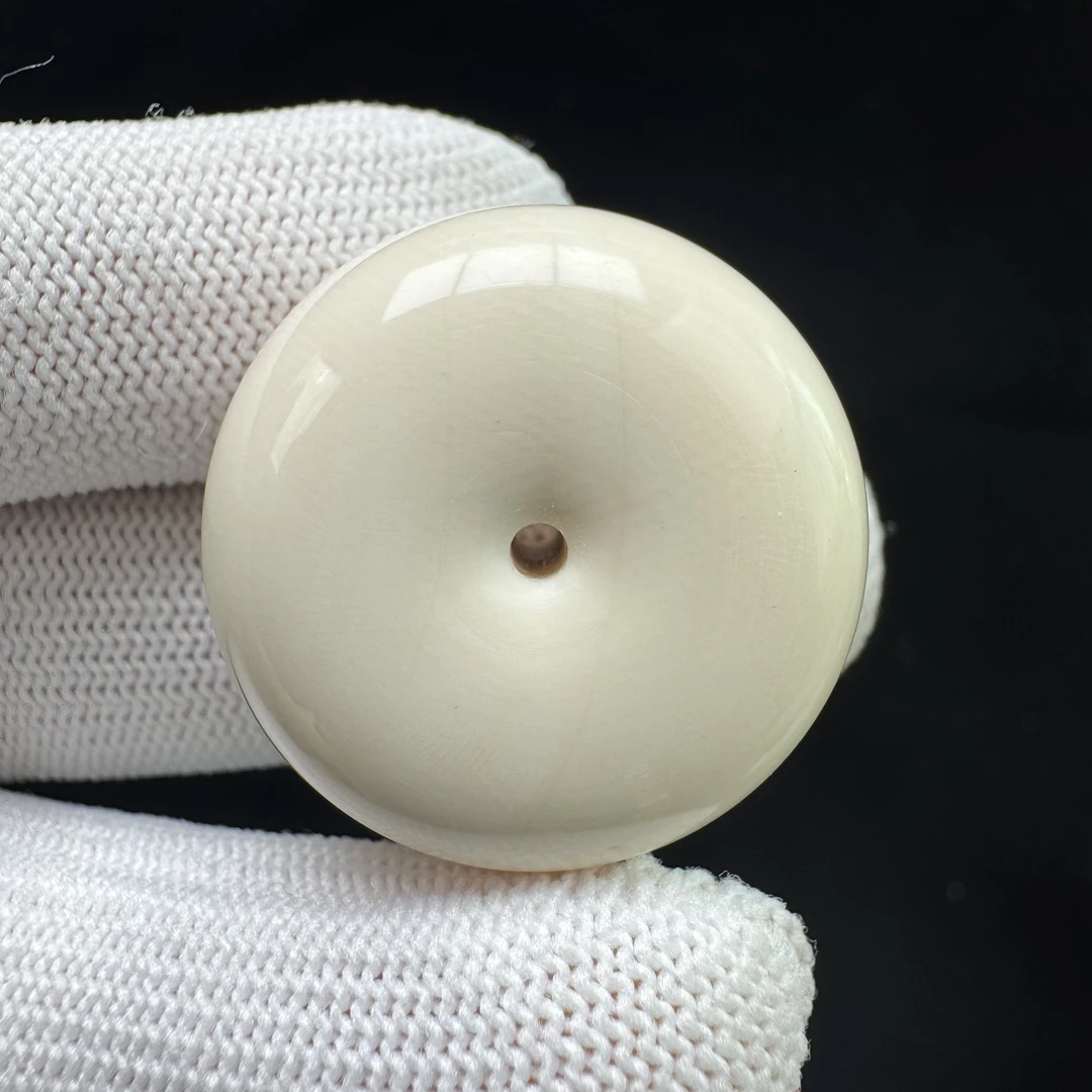 S4702天然猛犸牙 面包扣 27*16mm 支持鉴定 假一罚四