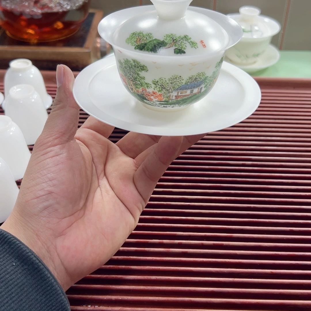 手绘青山绿水超薄胎冰种磨砂120ml盖碗
