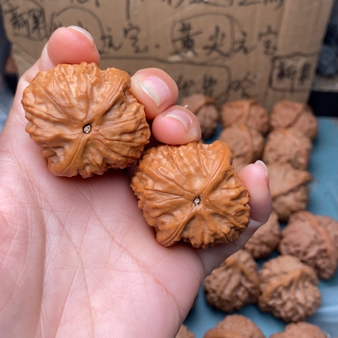 吊坠文玩核桃穿甲1