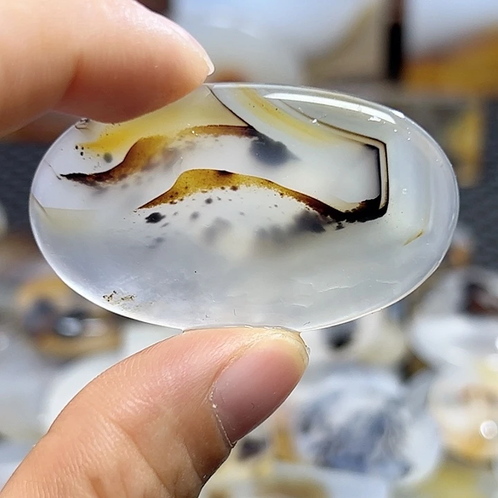 玛瑙/玉髓未镶嵌珠宝半成品