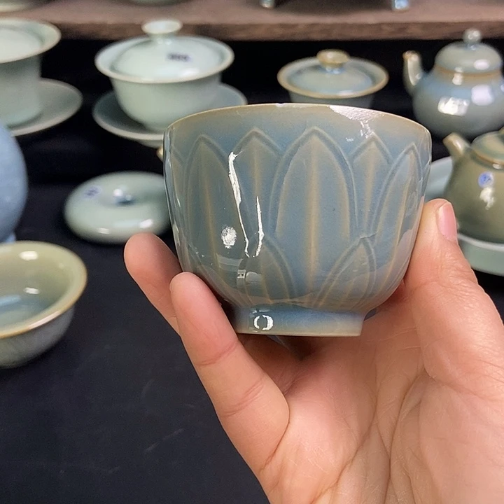 大瑕大瑕大瑕莲花杯