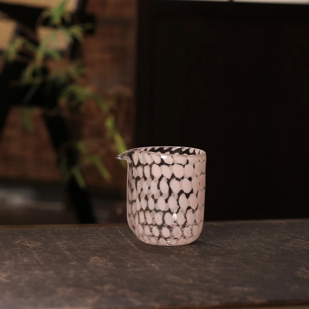 饴山 手工琉璃粉汝波点公道杯 茶道茶具 250cc