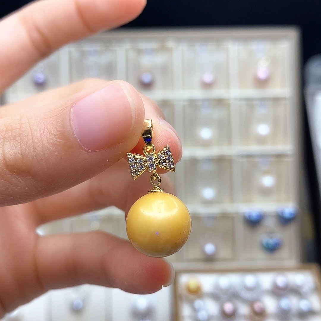 淡水珍珠合金颈饰