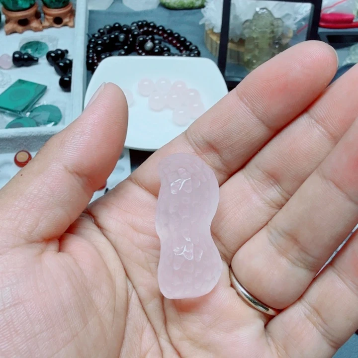 未镶嵌颈饰水晶水晶