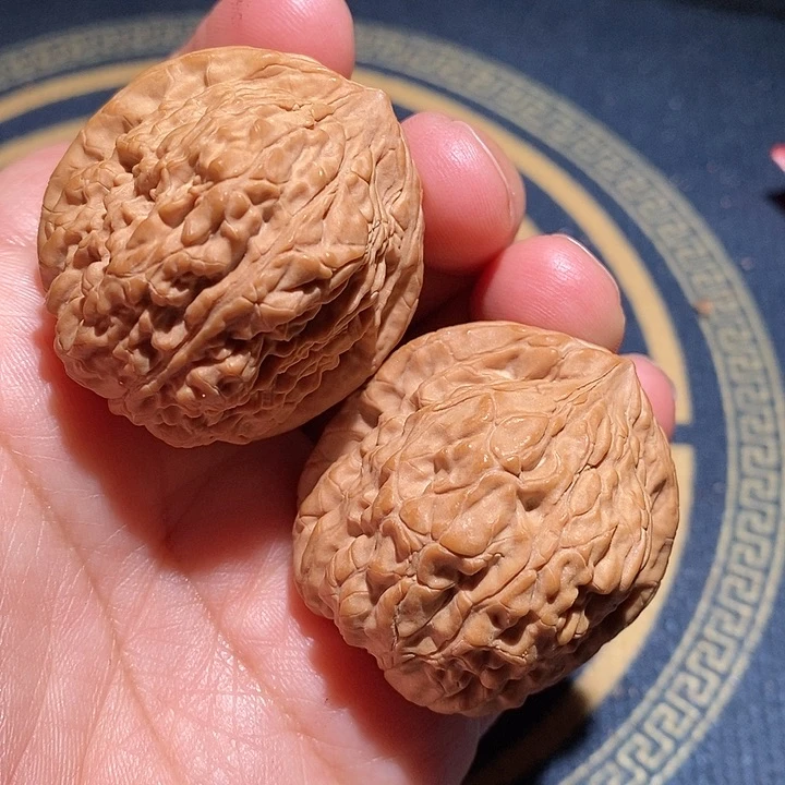 【闪购商品】文玩核桃吊坠轩*金钱豹