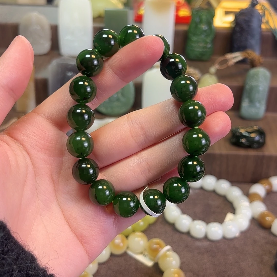 和田玉未镶嵌手串