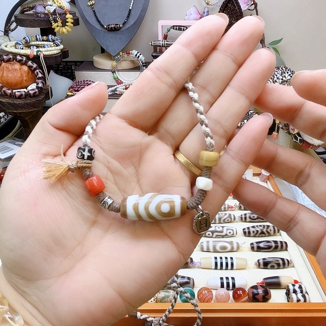 玛瑙/玉髓合金颈饰