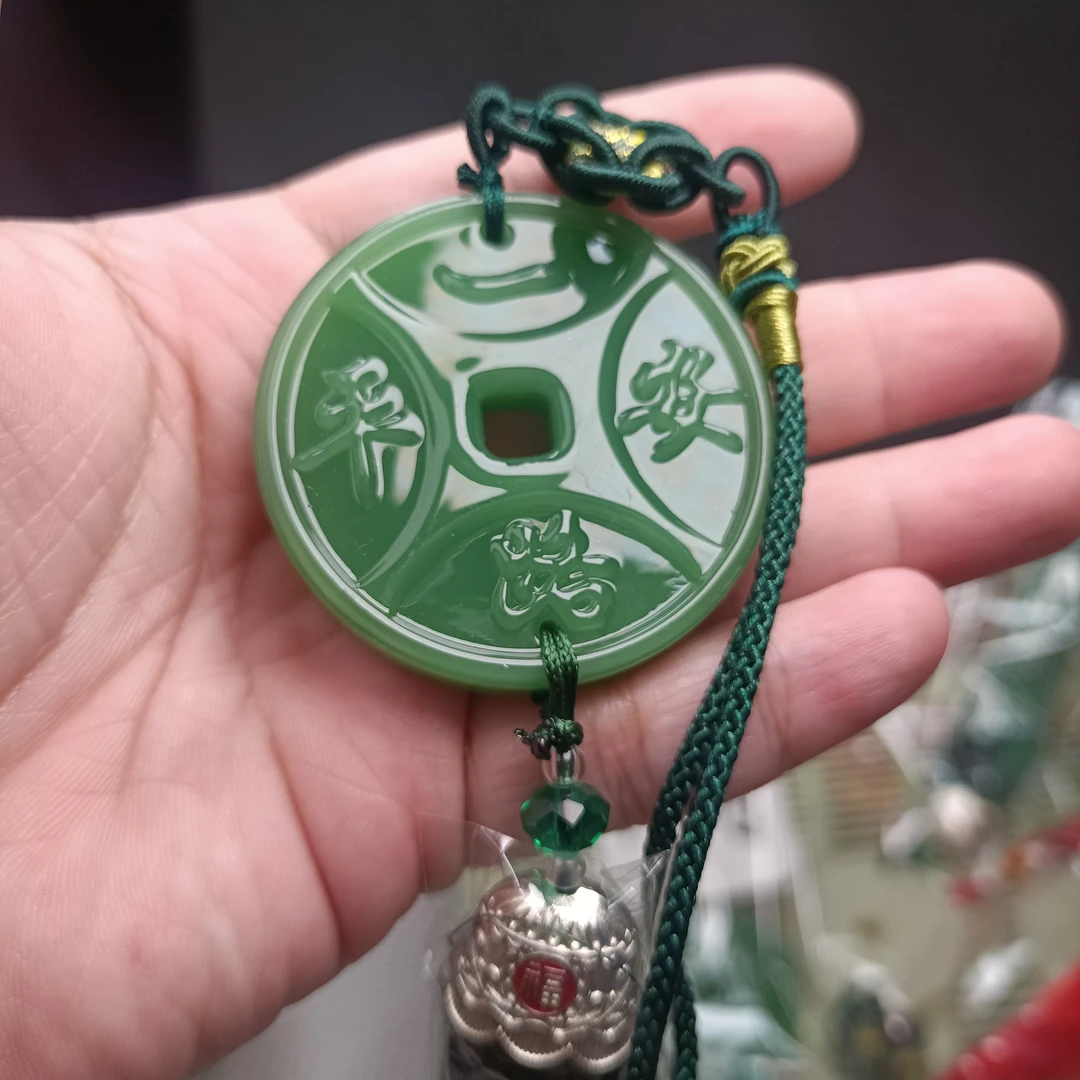 B557 碧绿一路平安吊饰