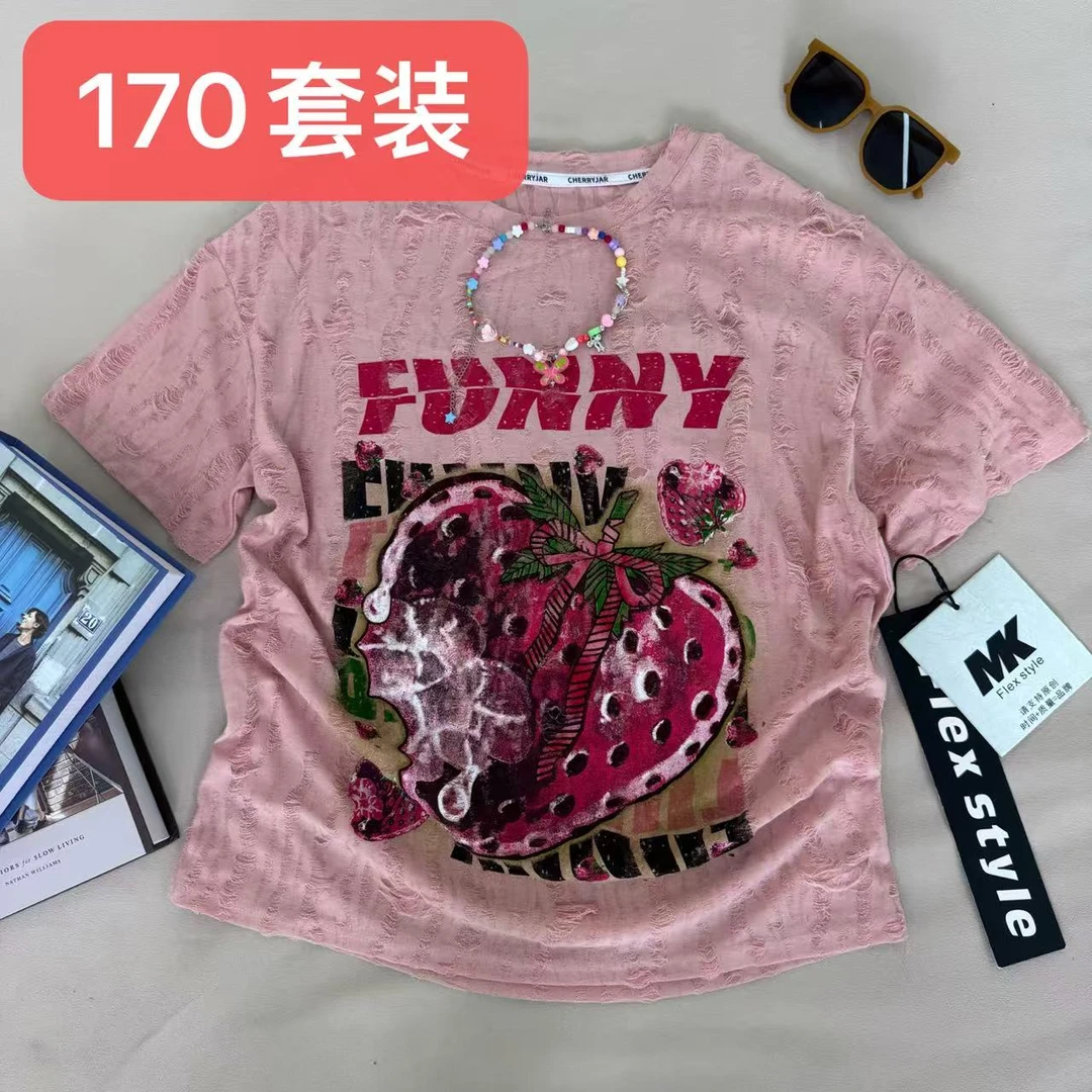2025夏季新款草莓撞色套装 170